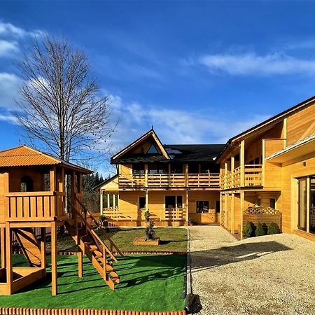 Villa Baranowka - Apartament #8 By Shortstaypoland Ratulow Exterior photo